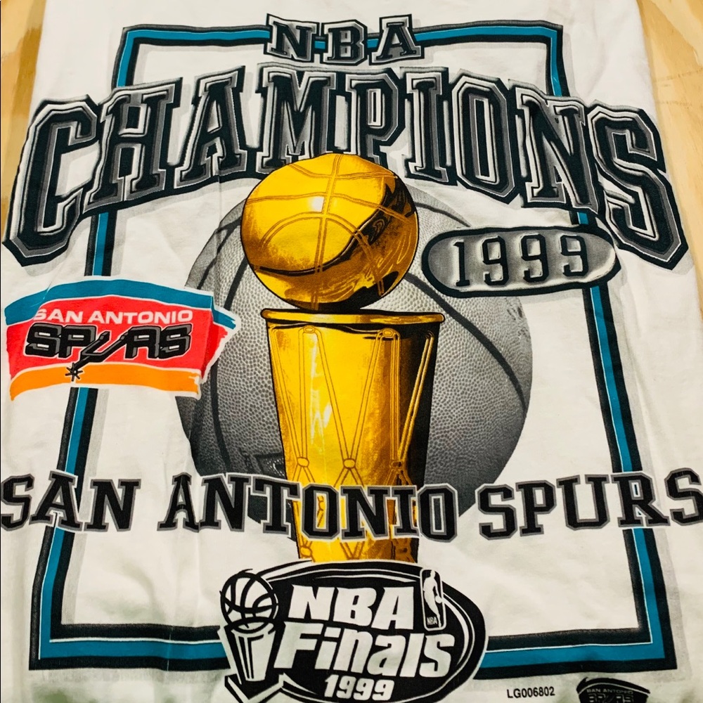 ***SOLD***          Tee Shirt